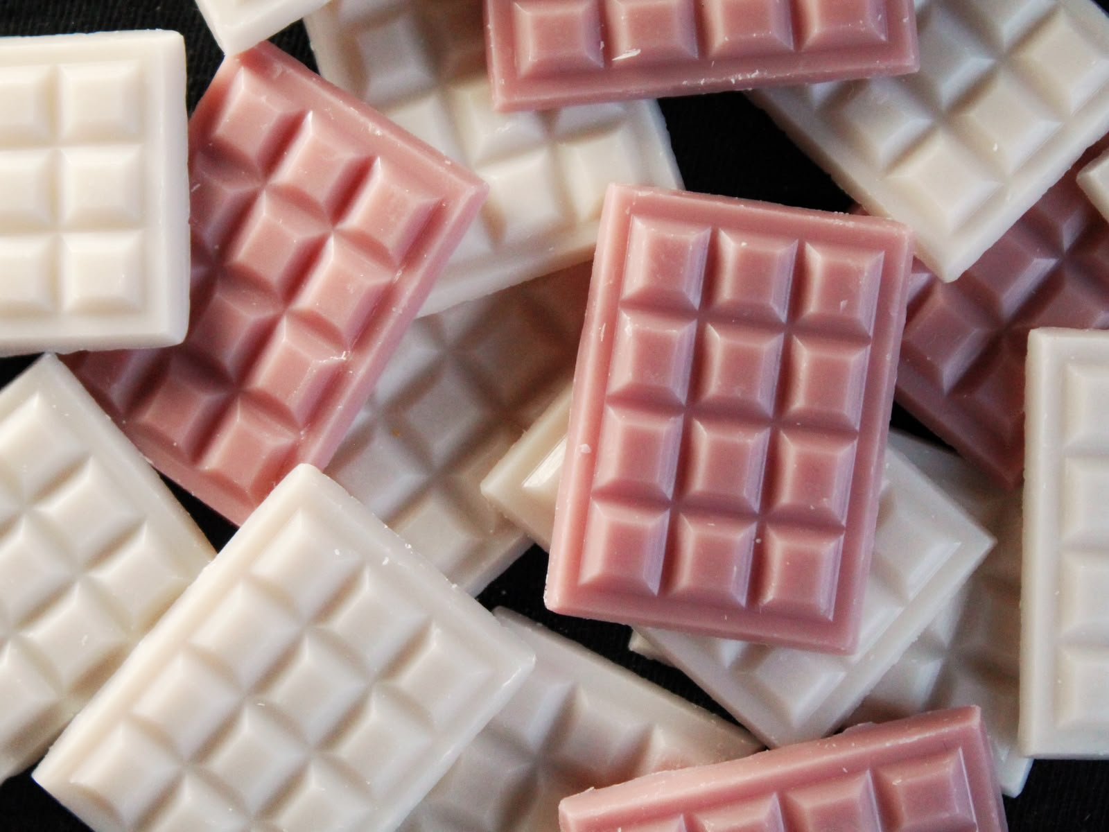 - CHOCOLATE CON LECHE -